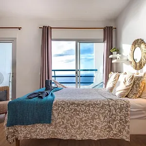 https://atlantic-paradise-1509.adeje-hotels.com